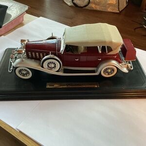 Anson Diecast 1932 Cadillac Sport Phaeton